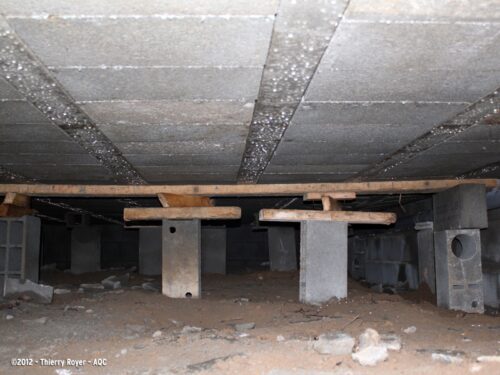 Désordre bâtiment : Absence de longrine sur un plancher - Concours photo AQC 2012 - Thierry Royer