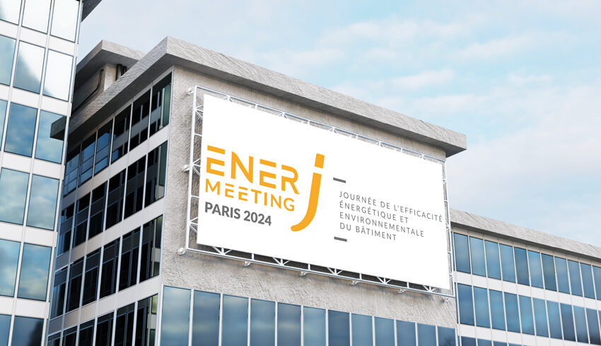 Logo de la 8e édition de EnerJ-meeting Paris sur le thème « Sobriété, efficacité énergétique et décarbonation » sur un panneau publicitaire urbain