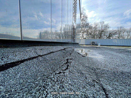 Désordre bâtiment : Dégradation de l'isolant en toiture-terrasse - Concours Photo AQC 2025 - Frédéric Soulié