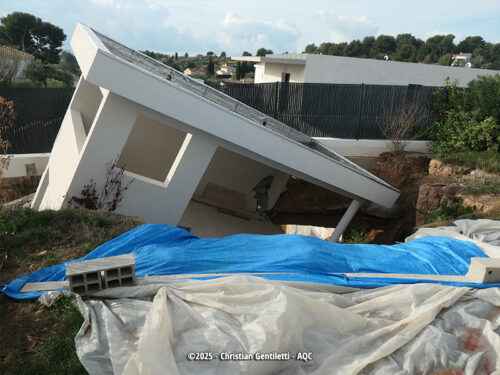 Désordre bâtiment : Glissement d'un pool house à la suite de terrassements - Concours Photo AQC 2025 - Christian Gentiletti