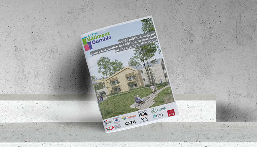 Couverture du Guide méthodologique pour l'adaptation des bâtiments existants au changement climatique.